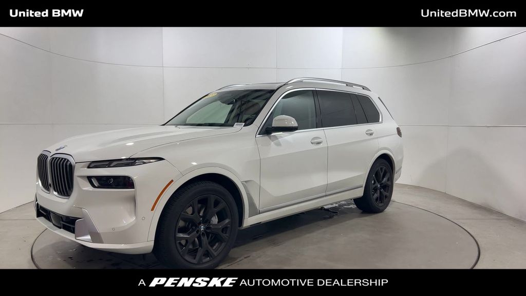 Thumbnail: 2023 BMW X7 - 4