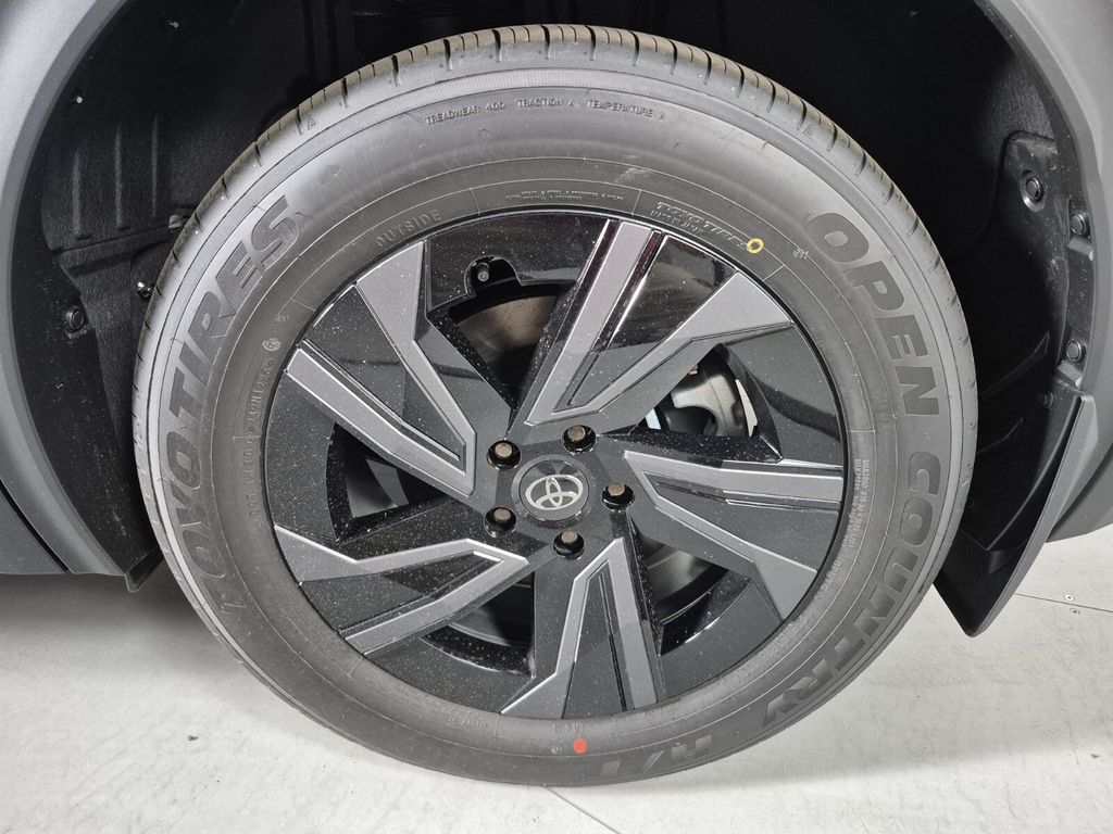 New 2026 Toyota C-HR SUV