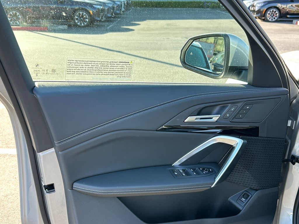 Thumbnail: 2026 BMW X1 - 11