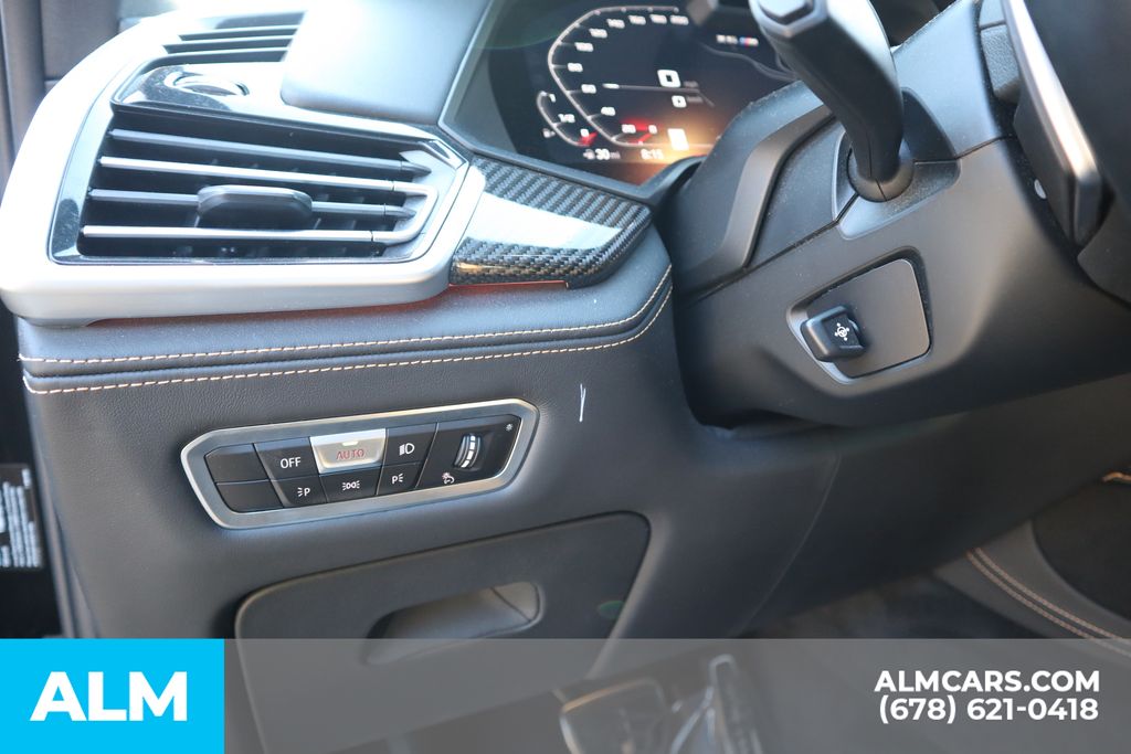 Used 2022 Black BMW Base image 17