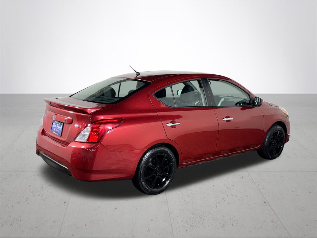 2019 Nissan Versa 1.6 SV