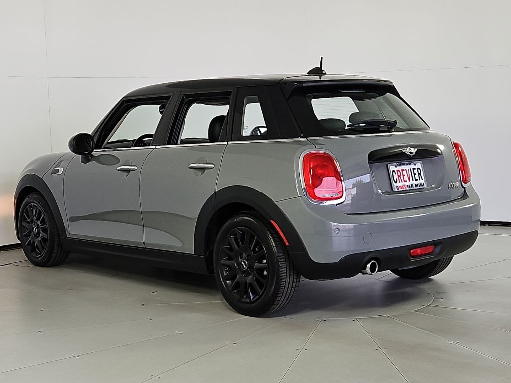 Thumbnail: 2017 MINI Cooper - 9