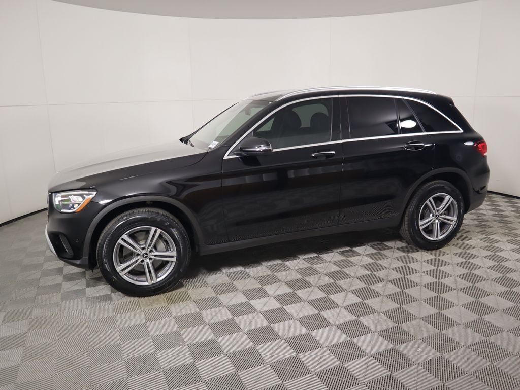 2022 Mercedes-Benz GLC 300 8