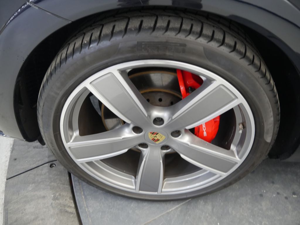 Thumbnail: 2023 Porsche  - 13