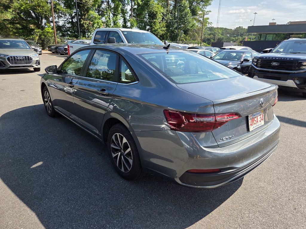 Used 2024 Gray Volkswagen 1.5T S image 3