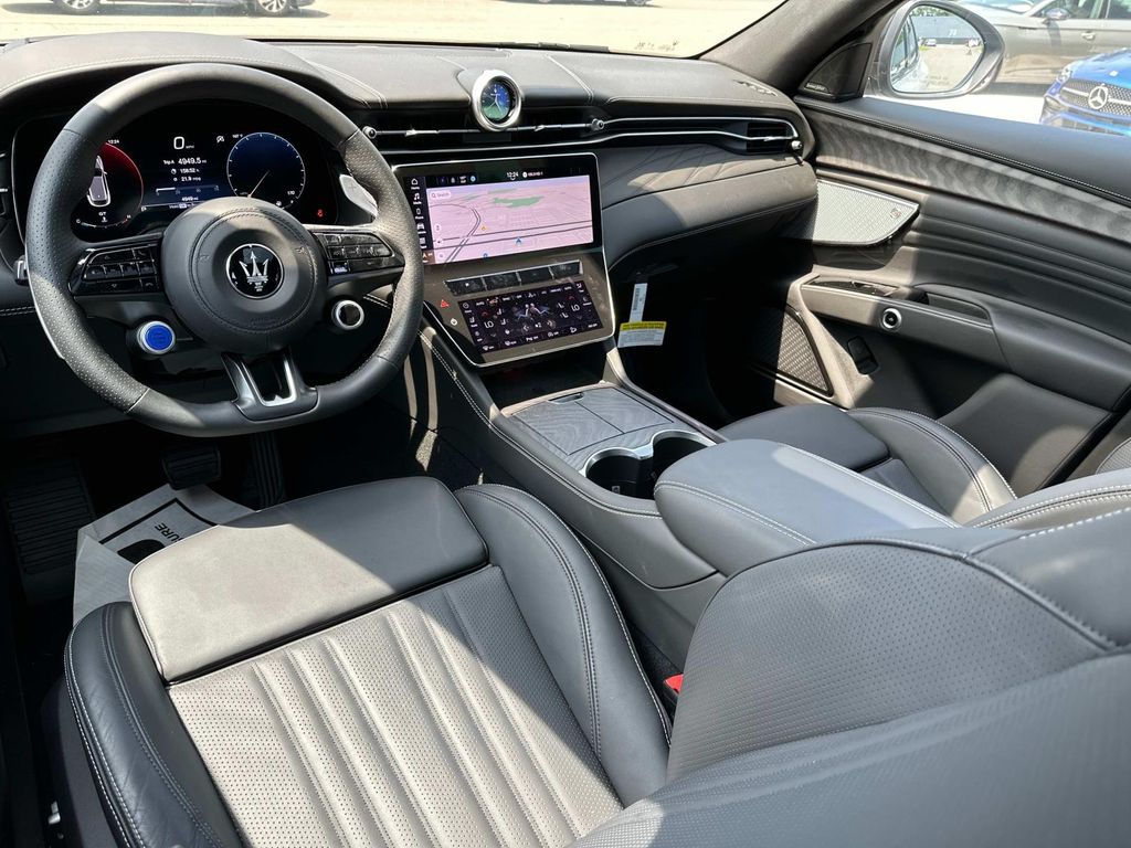 New 2025 Maserati Grecale Modena 4D Sport Utility in #S7461178