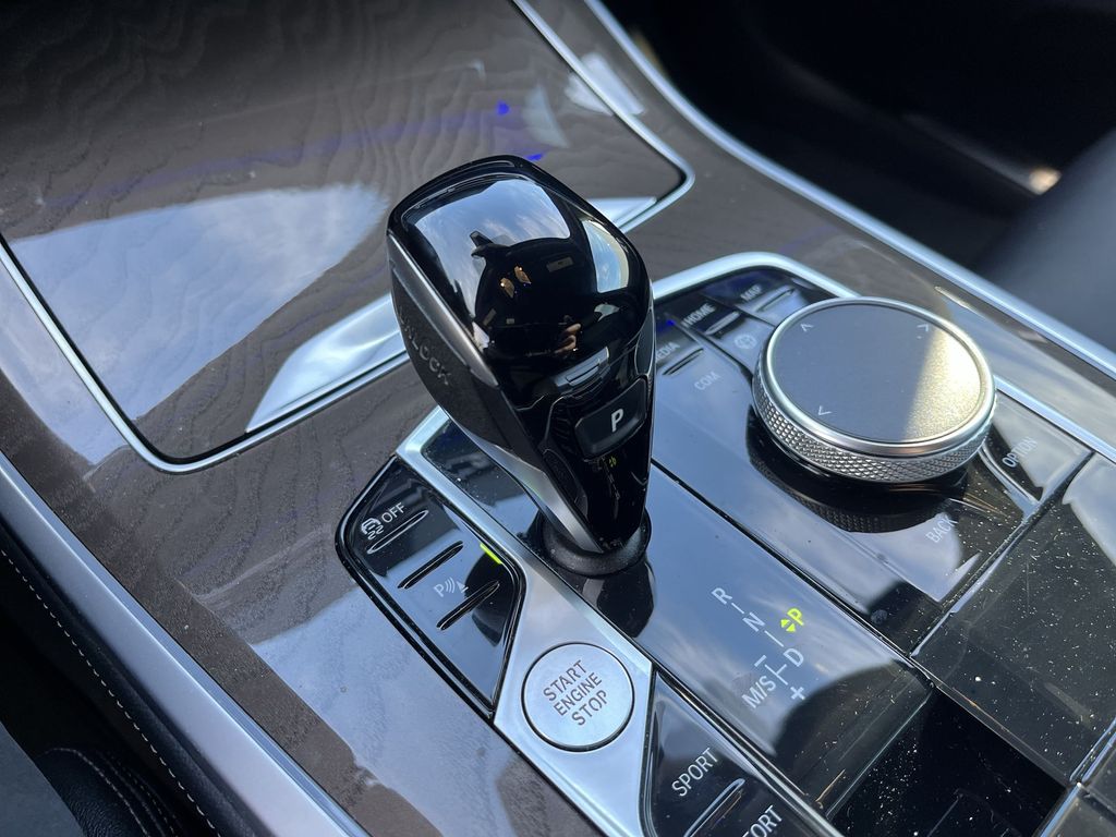 Thumbnail: 2022 BMW X5 - 20