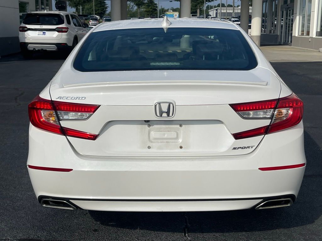 Thumbnail: 2019 Honda Accord - 4