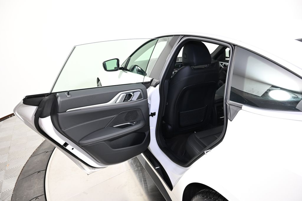 Thumbnail: 2023 BMW 4 Series - 23