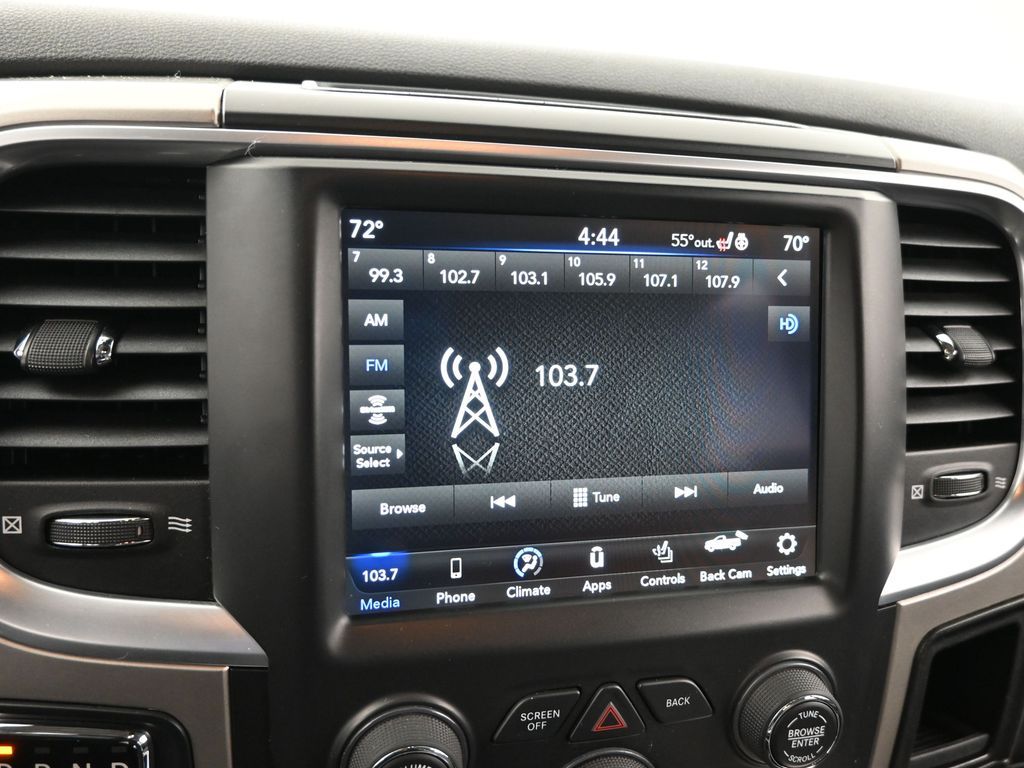 2018 Ram 1500 Big Horn Crew Cab 4x4 5'7" Box