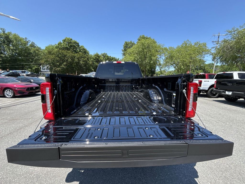 New 2026 Agate Black Metallic Ford F-350® King Ranch® image 21