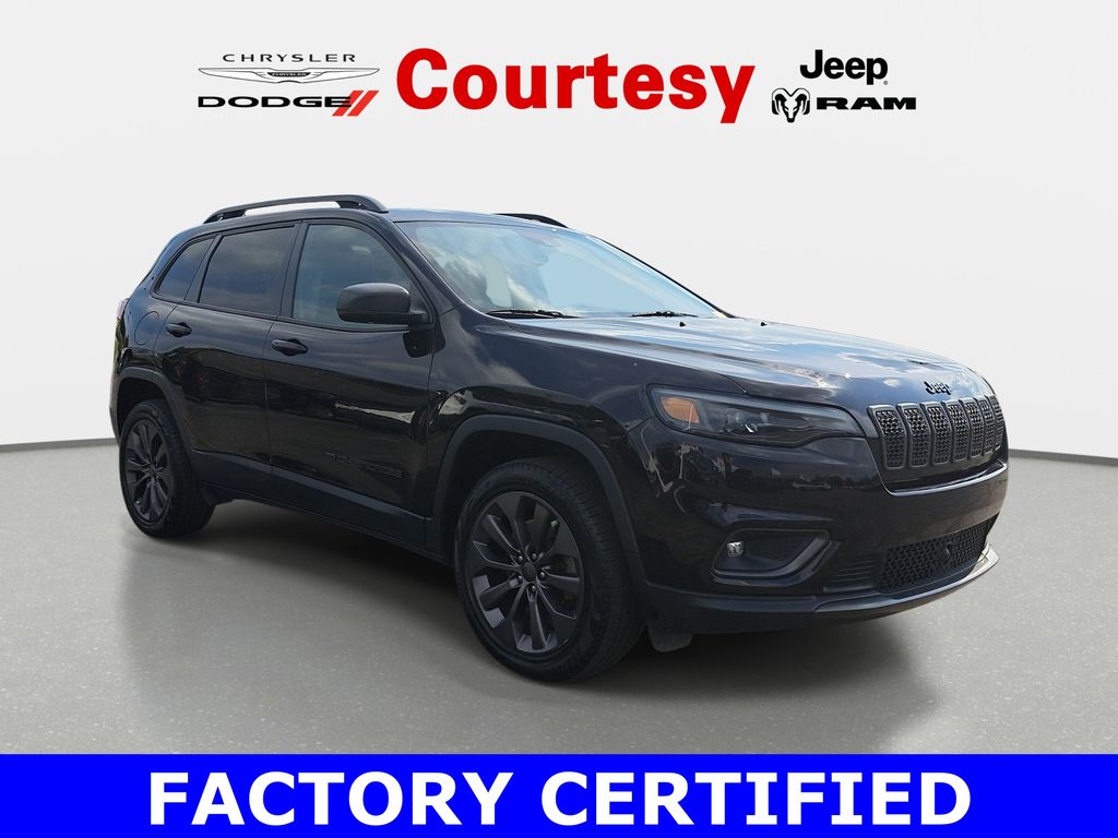 Red (Sangria Metallic Clearcoat) 2021 Jeep Cherokee Latitude Lux 4WD SUV / Crossover Four-Wheel Drive 9-Speed Automatic