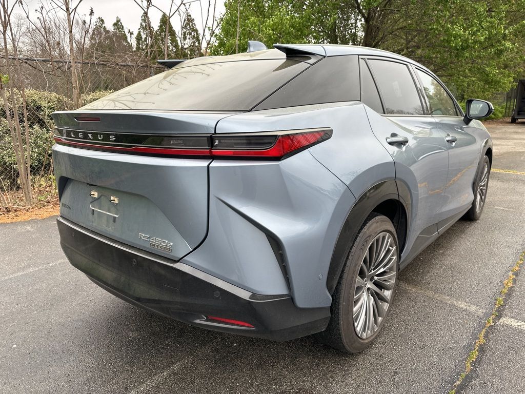 Certified Used 2023  Lexus 450e Premium image 3