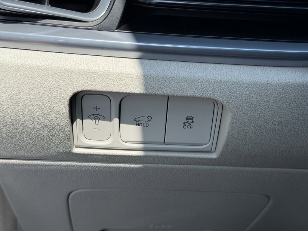 new 2026 Kia Sorento Hybrid car, priced at $42,919