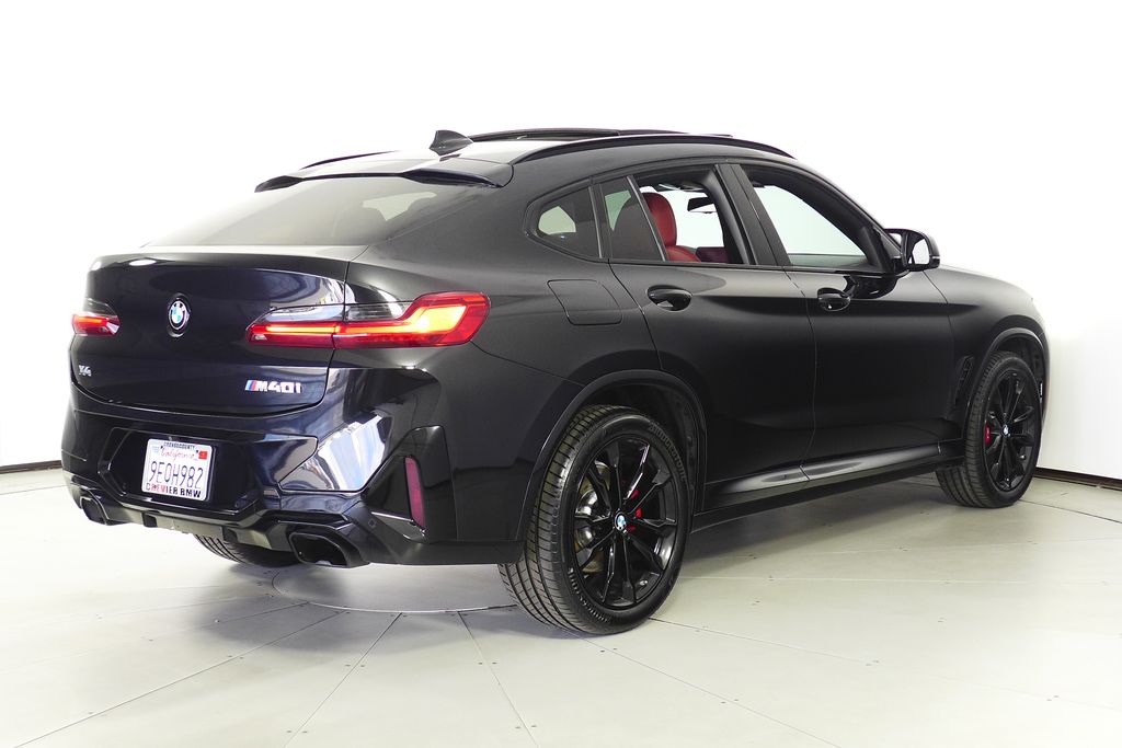 Thumbnail: 2023 BMW X4 - 7