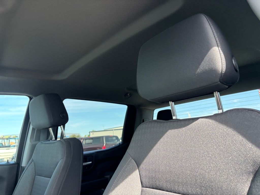 Used Car 2022 Chevrolet Silverado 1500  Custom For Sale Under $35,000 In Austin, Texas