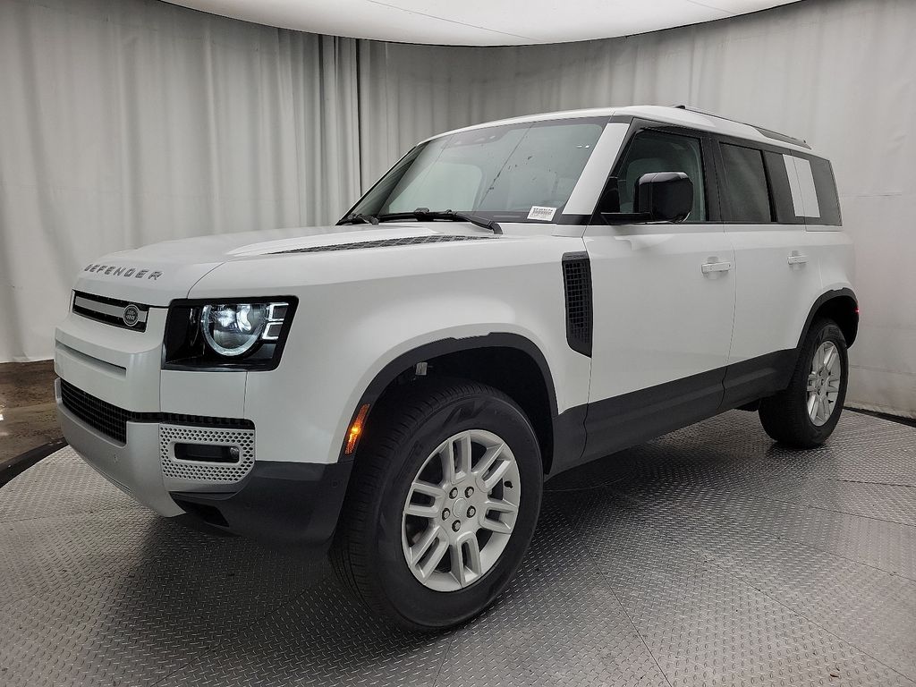 2025 Land Rover Defender 110 -
                Eatontown, NJ