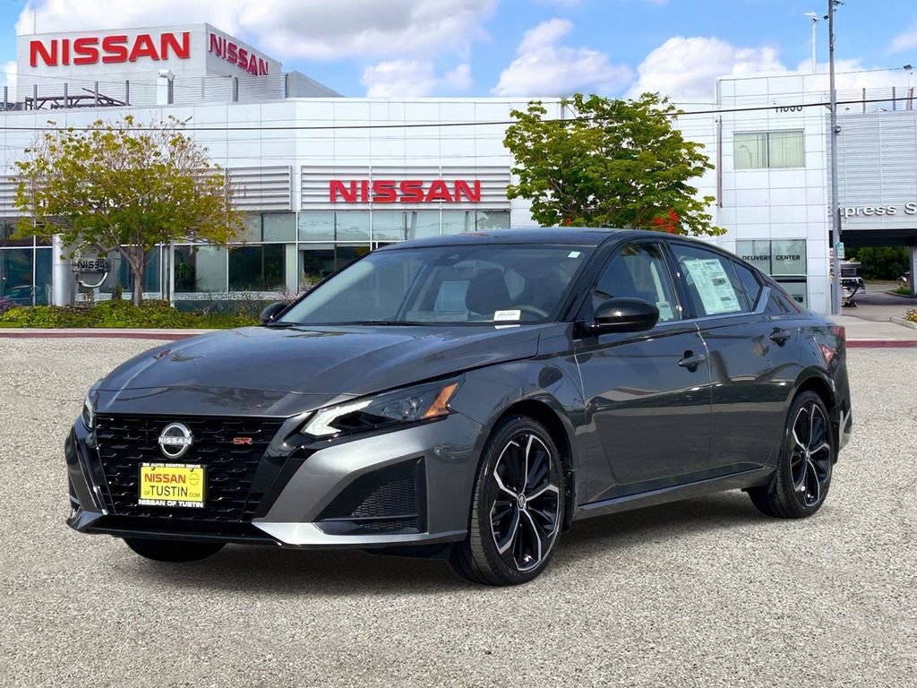 2026 Nissan Altima 2.5 SR