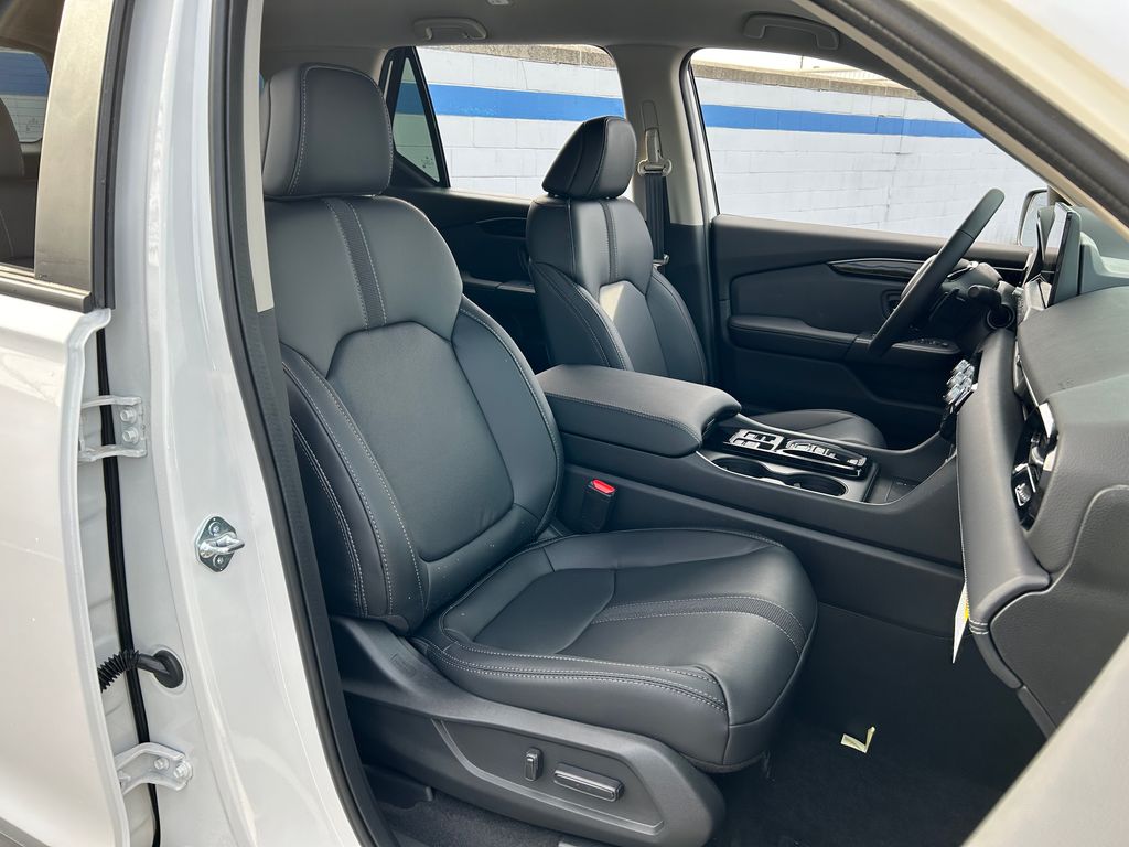 2026 Honda Passport  24