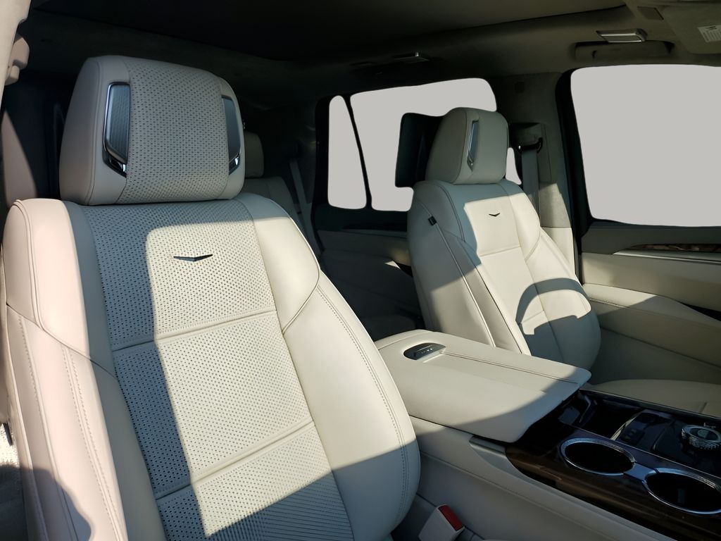 New Car 2025 Cadillac Escalade  Premium Luxury Platinum For Sale In Austin, Texas