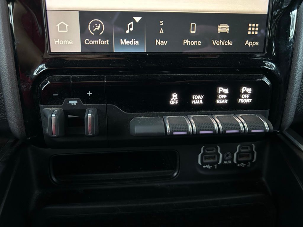 Thumbnail: 2022 RAM 1500 - 25