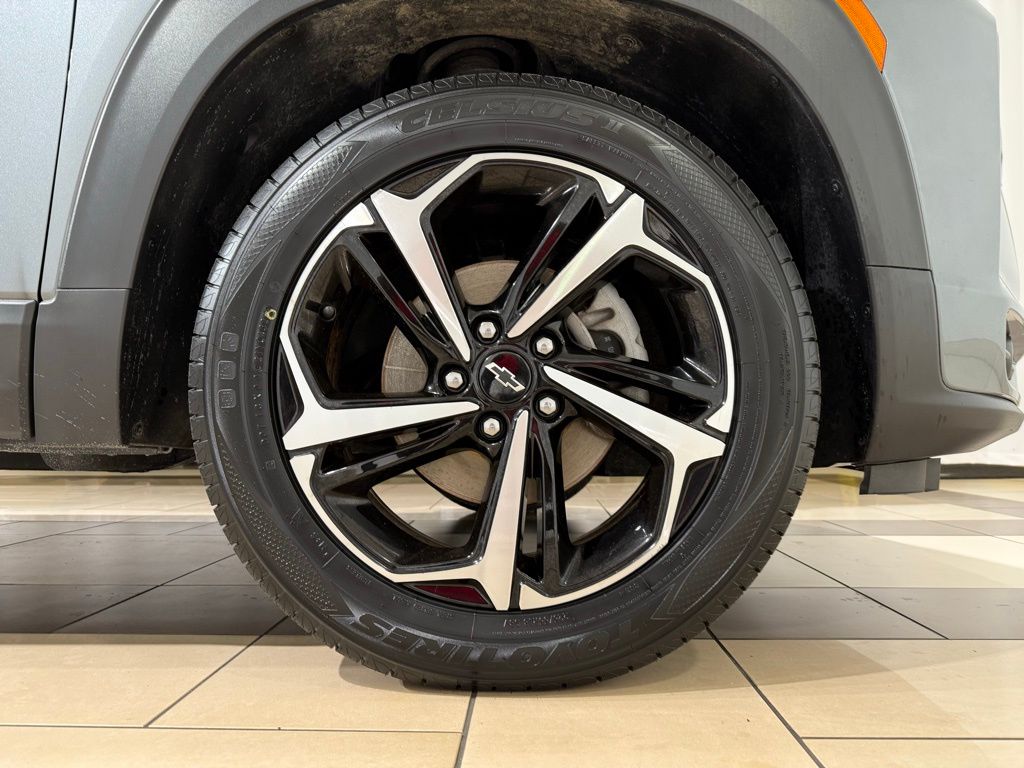 Thumbnail: 2021 Chevrolet TrailBlazer - 9