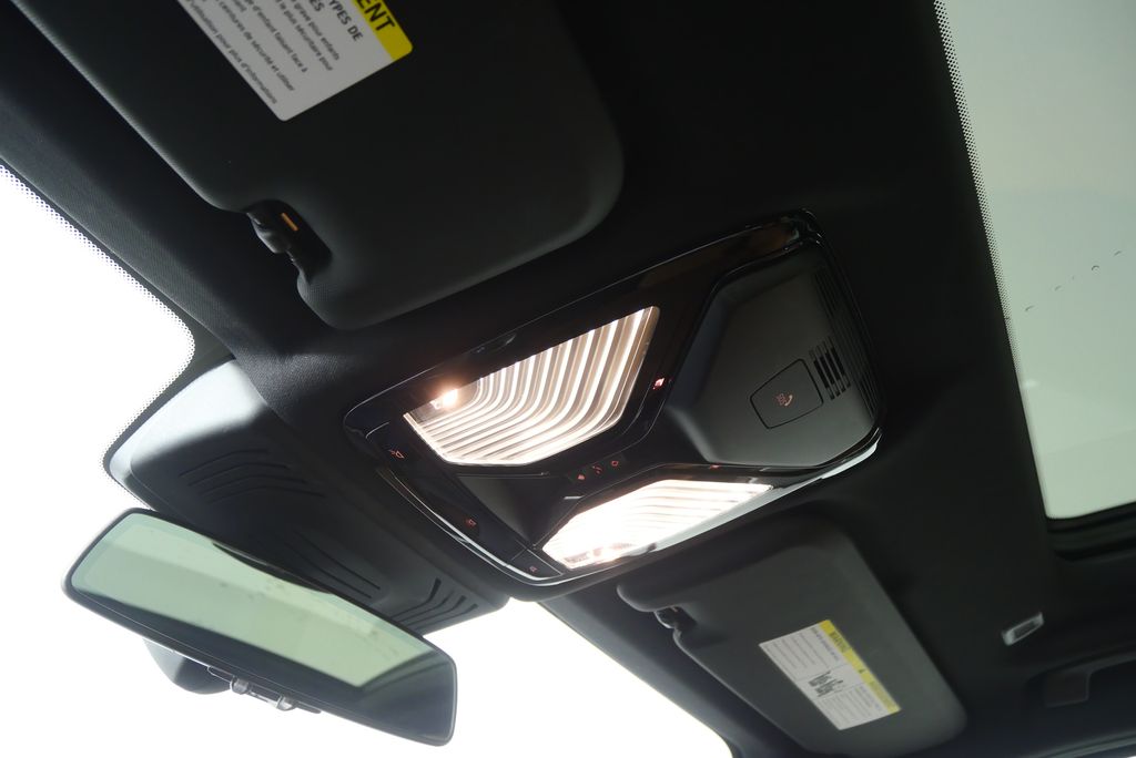 Thumbnail: 2023 BMW X3 - 24