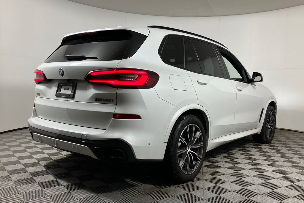 2022 BMW X5 M50i 6