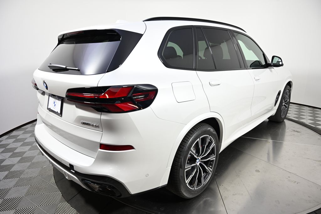 Thumbnail: 2026 BMW X5 - 5