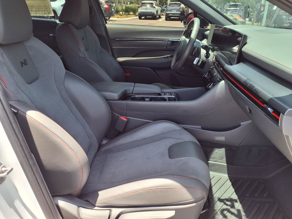 Used 2024 Hyundai Sonata Sedan