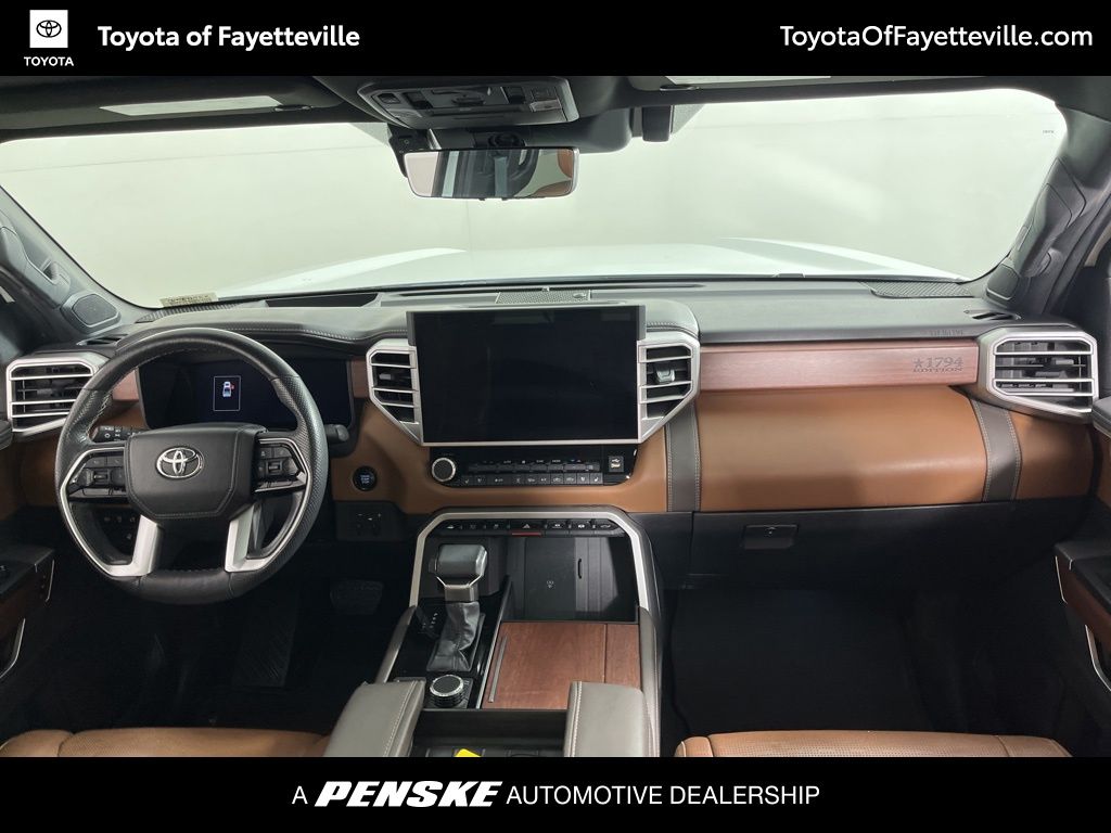 Thumbnail: 2025 Toyota Tundra - 18