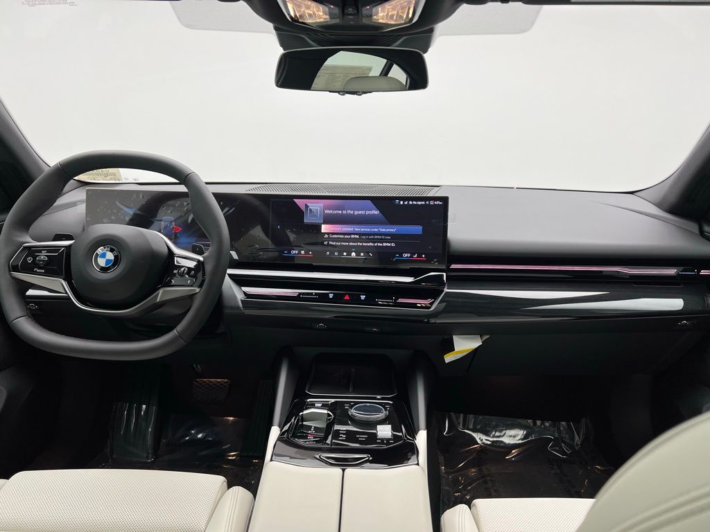 2025 BMW 5 Series 530i 11