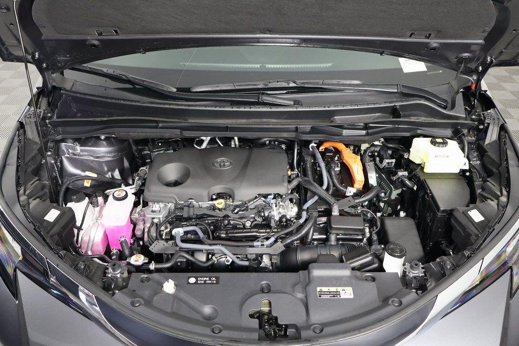 2025 Toyota Sienna XLE 10
