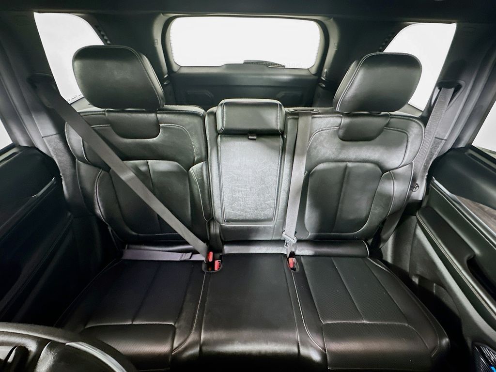 Used 2023 Black Jeep Overland image 13