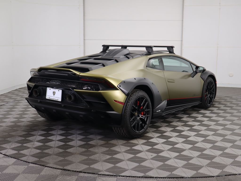 2023 Lamborghini Huracan Sterrato 5