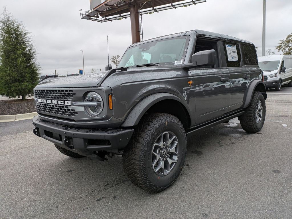 2025 Ford Bronco Badlands