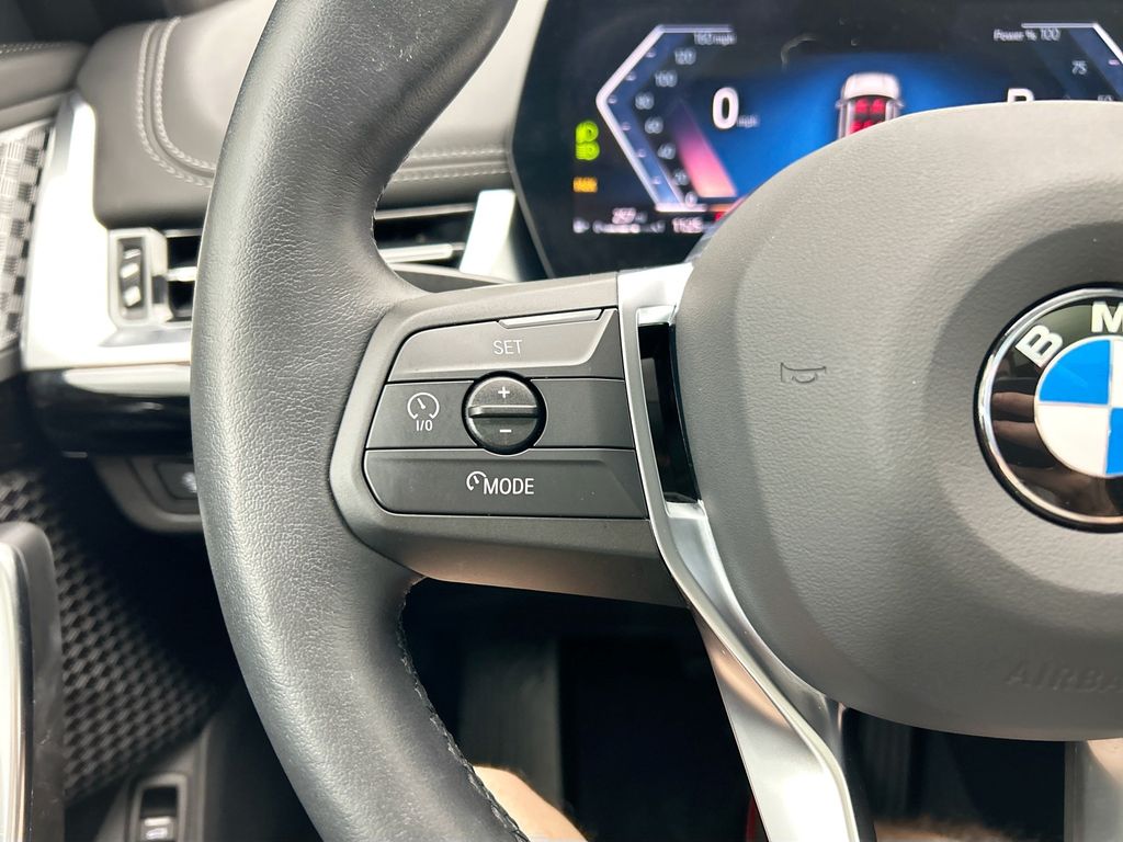 Thumbnail: 2025 BMW X1 - 11