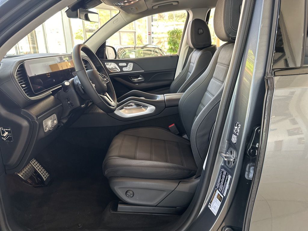 2023 Mercedes-Benz GLS GLS 450 10