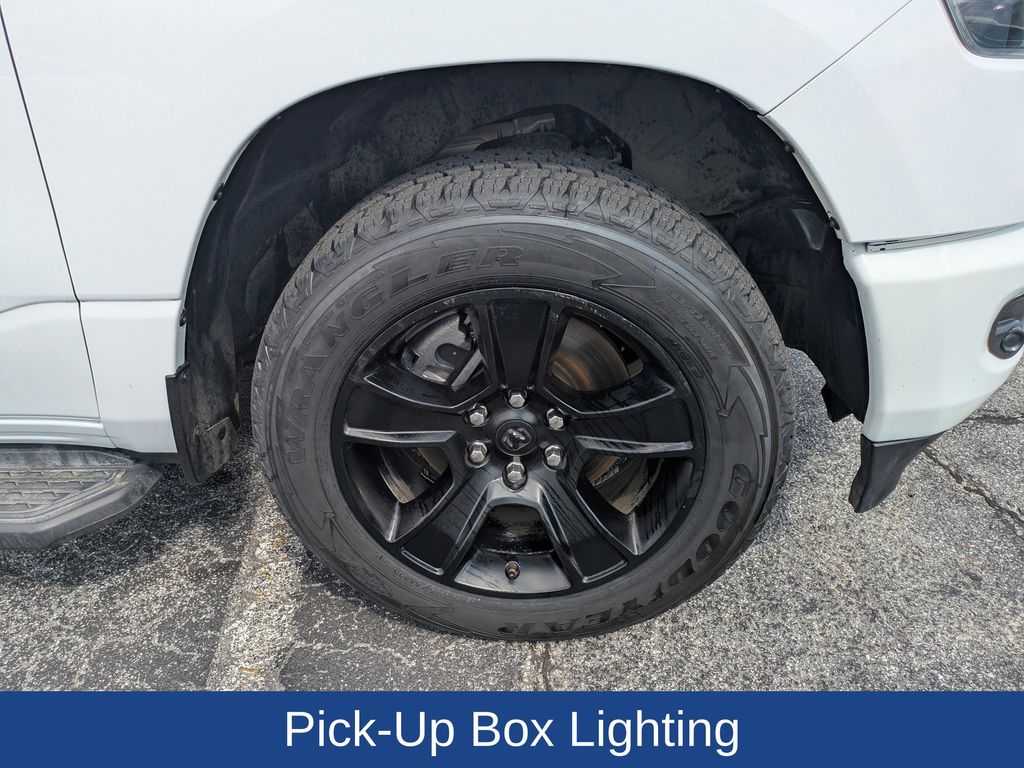 2021 Ram 1500 Big Horn Crew Cab 4x2 5'7" Box