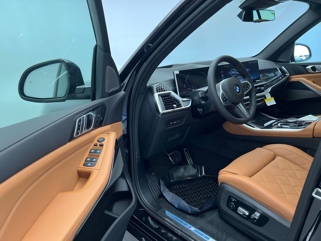 Thumbnail: 2026 BMW X5 - 22