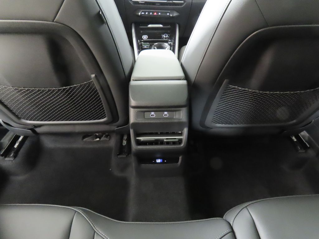 Thumbnail: 2026 Audi Q3 - 24