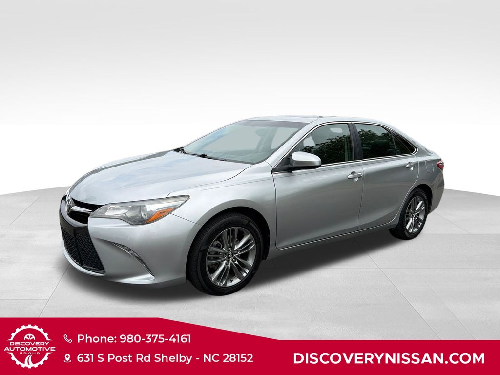 2017 Toyota Camry SE