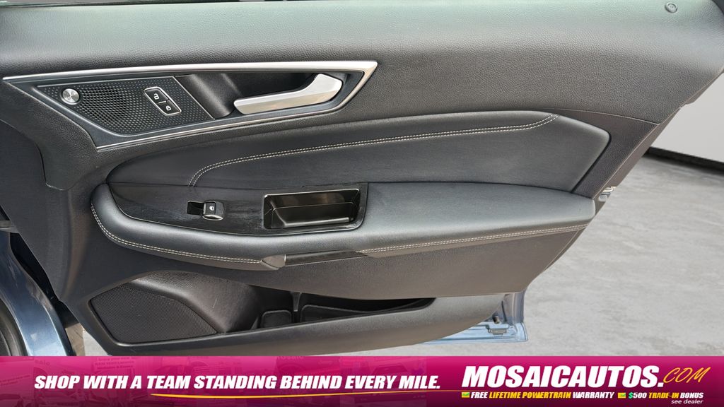 2019 Ford Edge