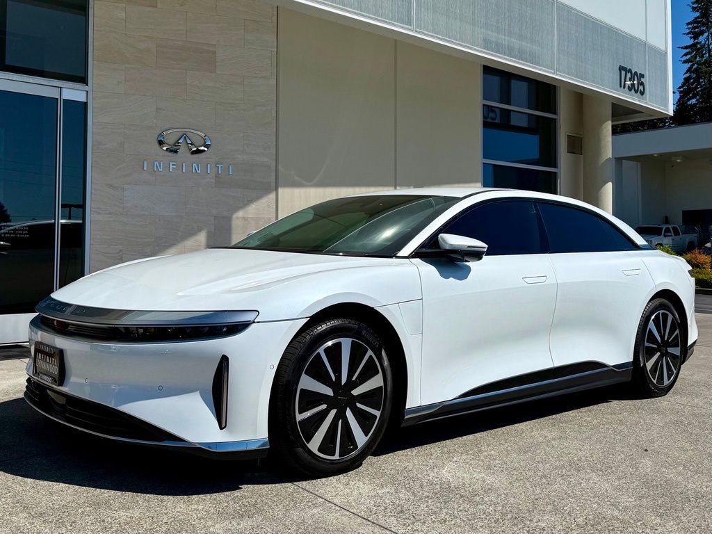 Stellar White Metallic 2025 Lucid Air Sedan All-Wheel Drive 1-Speed Automatic