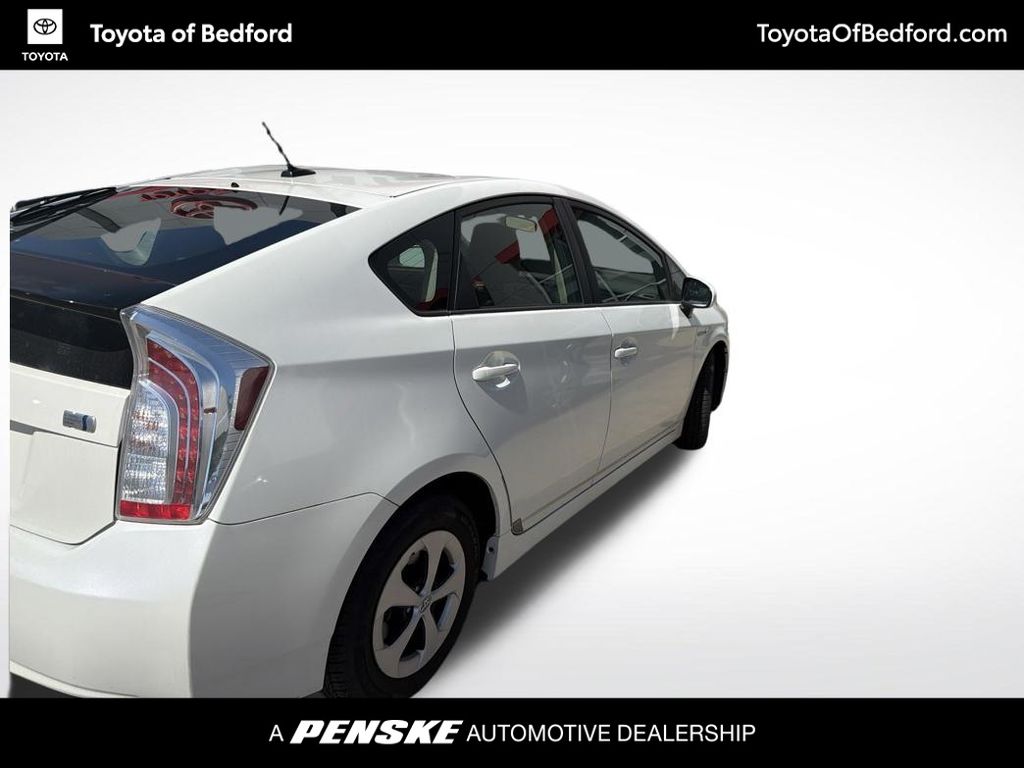 2015 Toyota Prius Three -
                  Bedford, OH