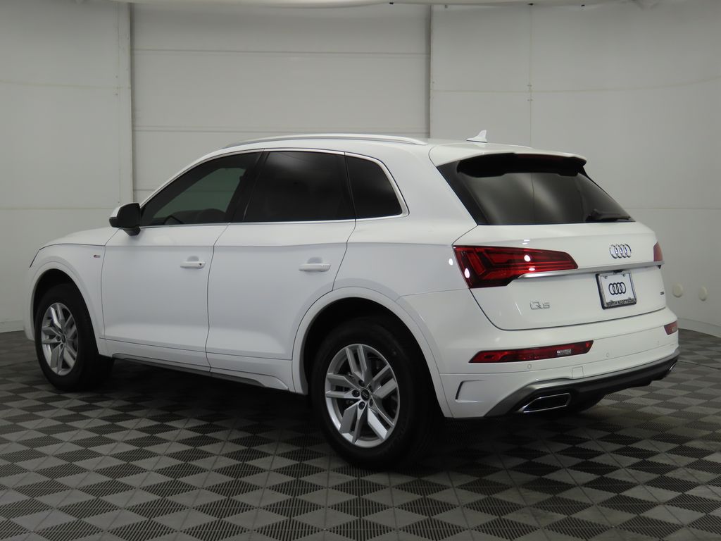 Thumbnail: 2022 Audi Q5 - 7