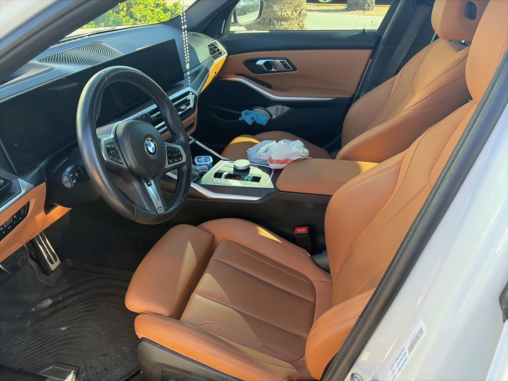 Thumbnail: 2023 BMW 3 Series - 6