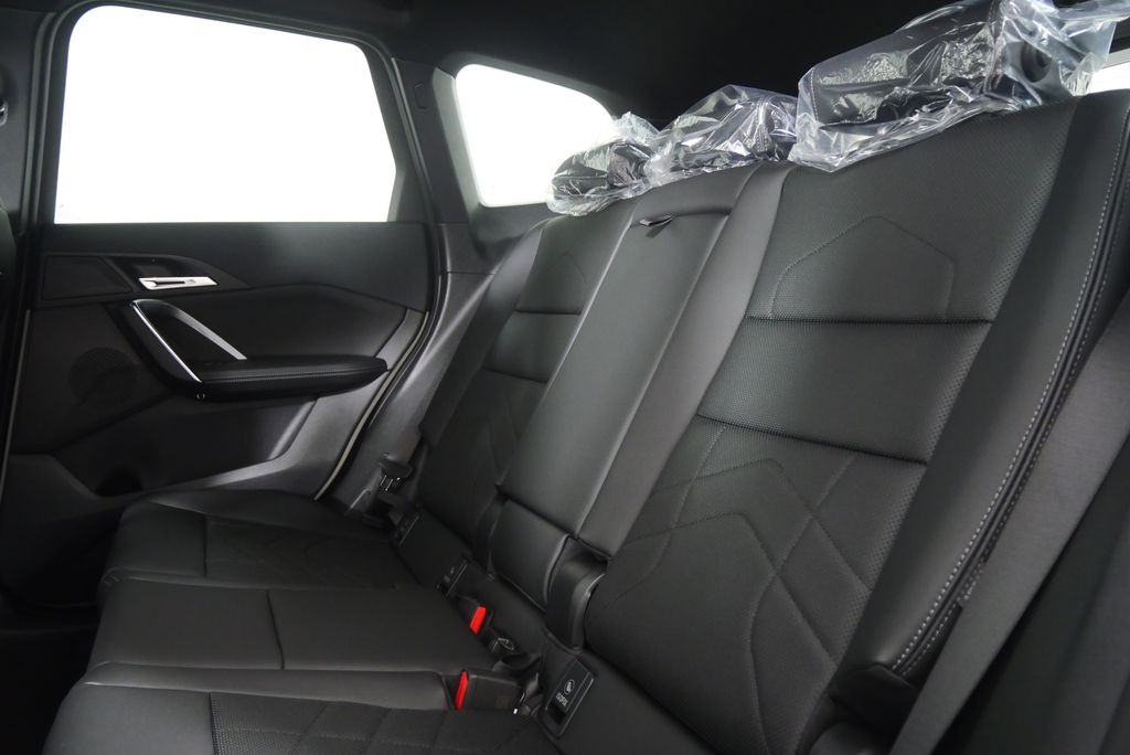 Thumbnail: 2026 BMW X1 - 15