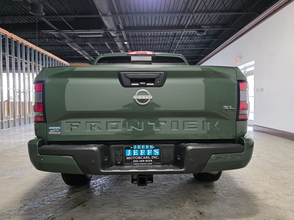 View vehicle photo 5