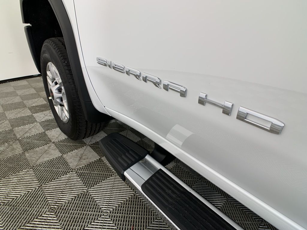 2025 GMC Sierra 2500HD SLE 10